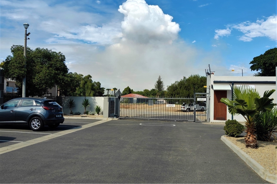 2 Bedroom Property for Sale in Moorreesburg Western Cape